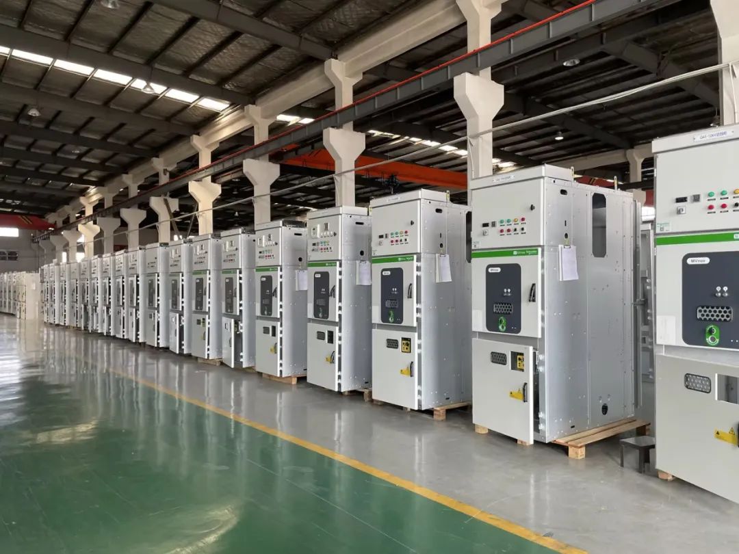 追工期、趕進(jìn)度| 法騰全員開足馬力、保質(zhì)保量全面拉滿生產(chǎn)“進(jìn)度條”